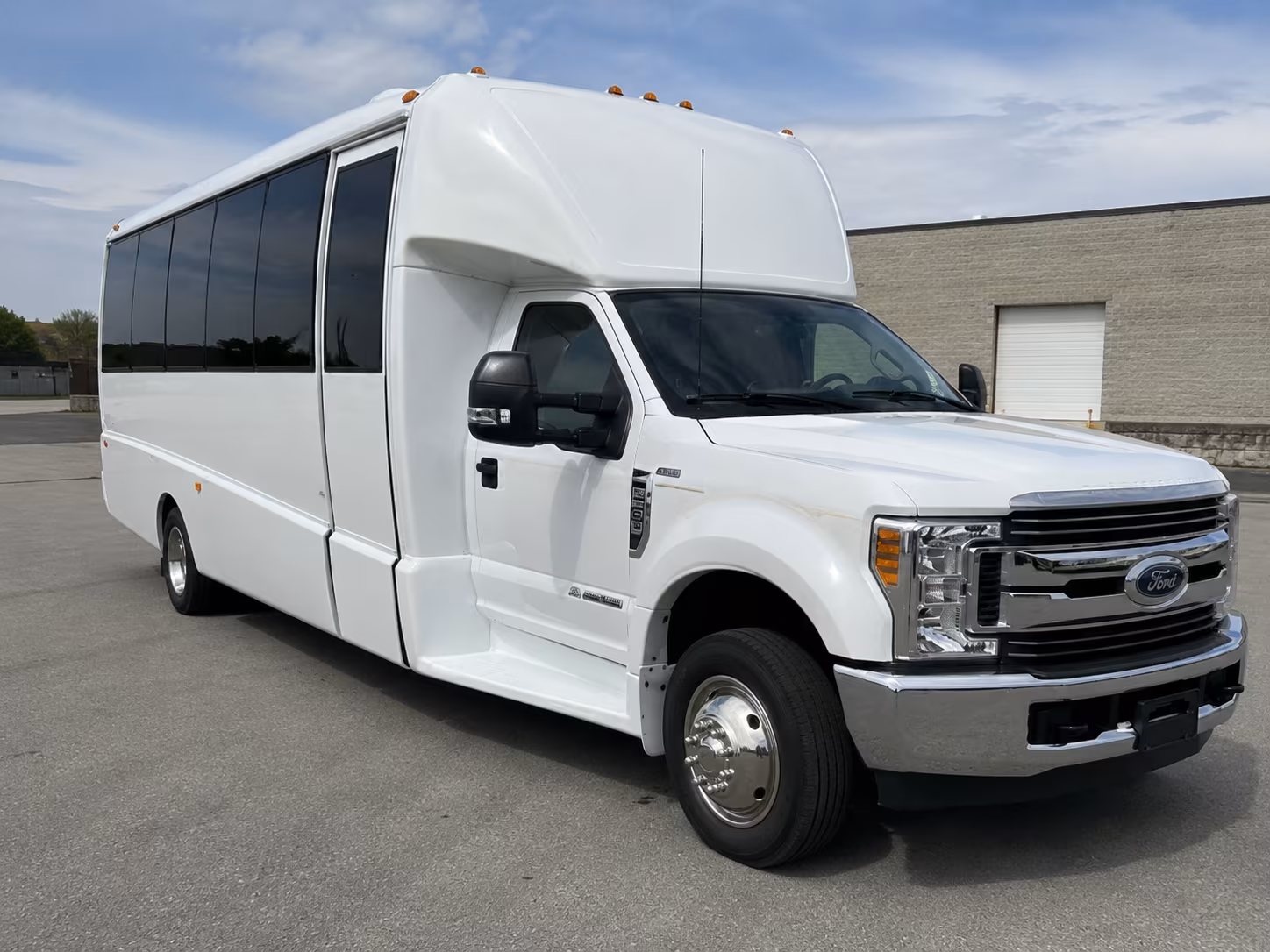 concert and festival buses from parker