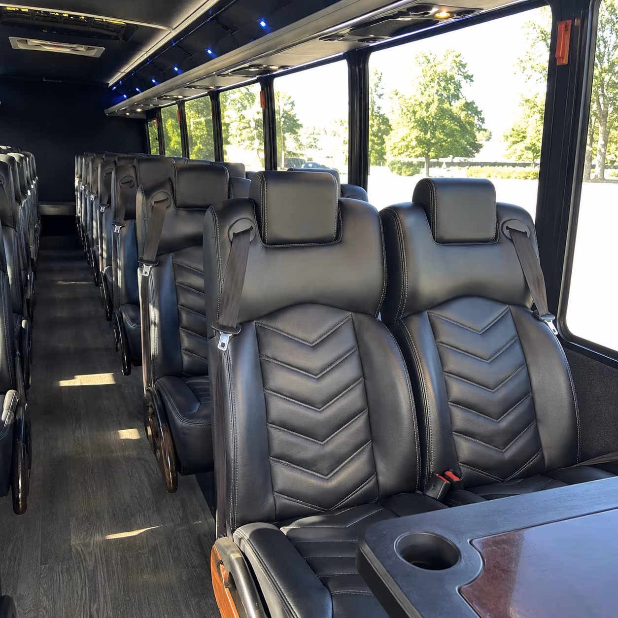 minibus rentals for smaller parker prom groups heading to denver venues