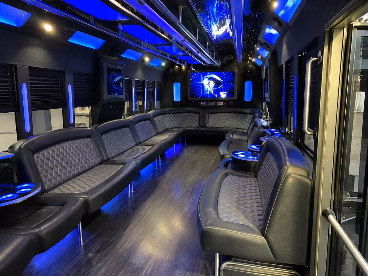 parker 28 passenger party bus interior