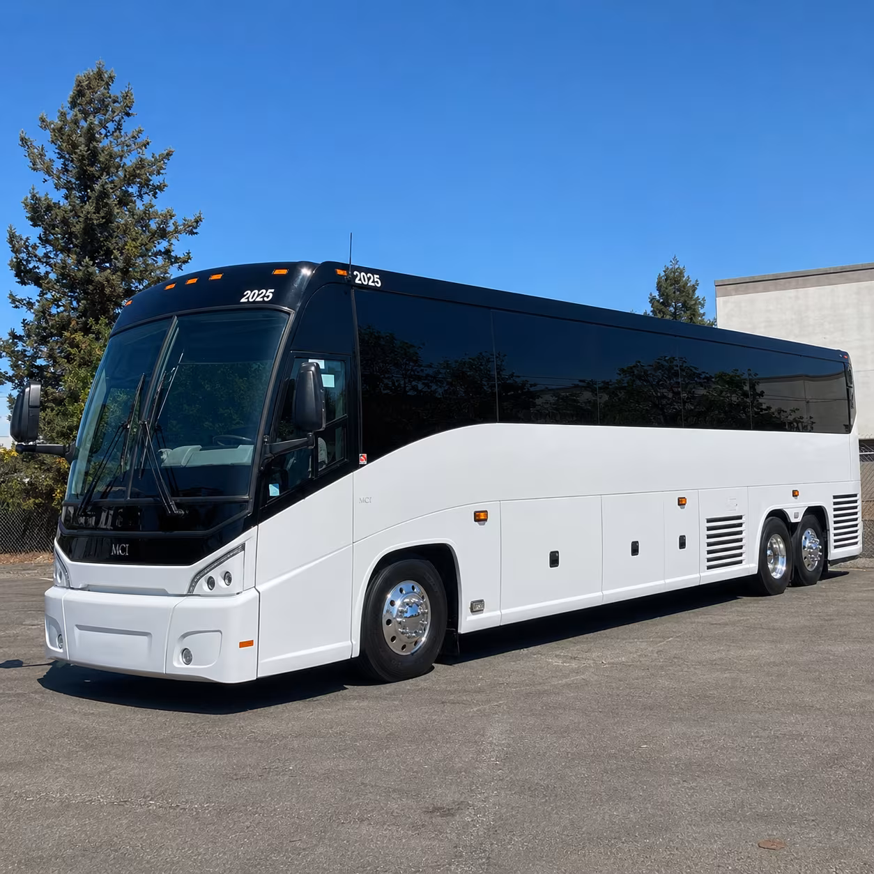 parker 56 passenger charter bus