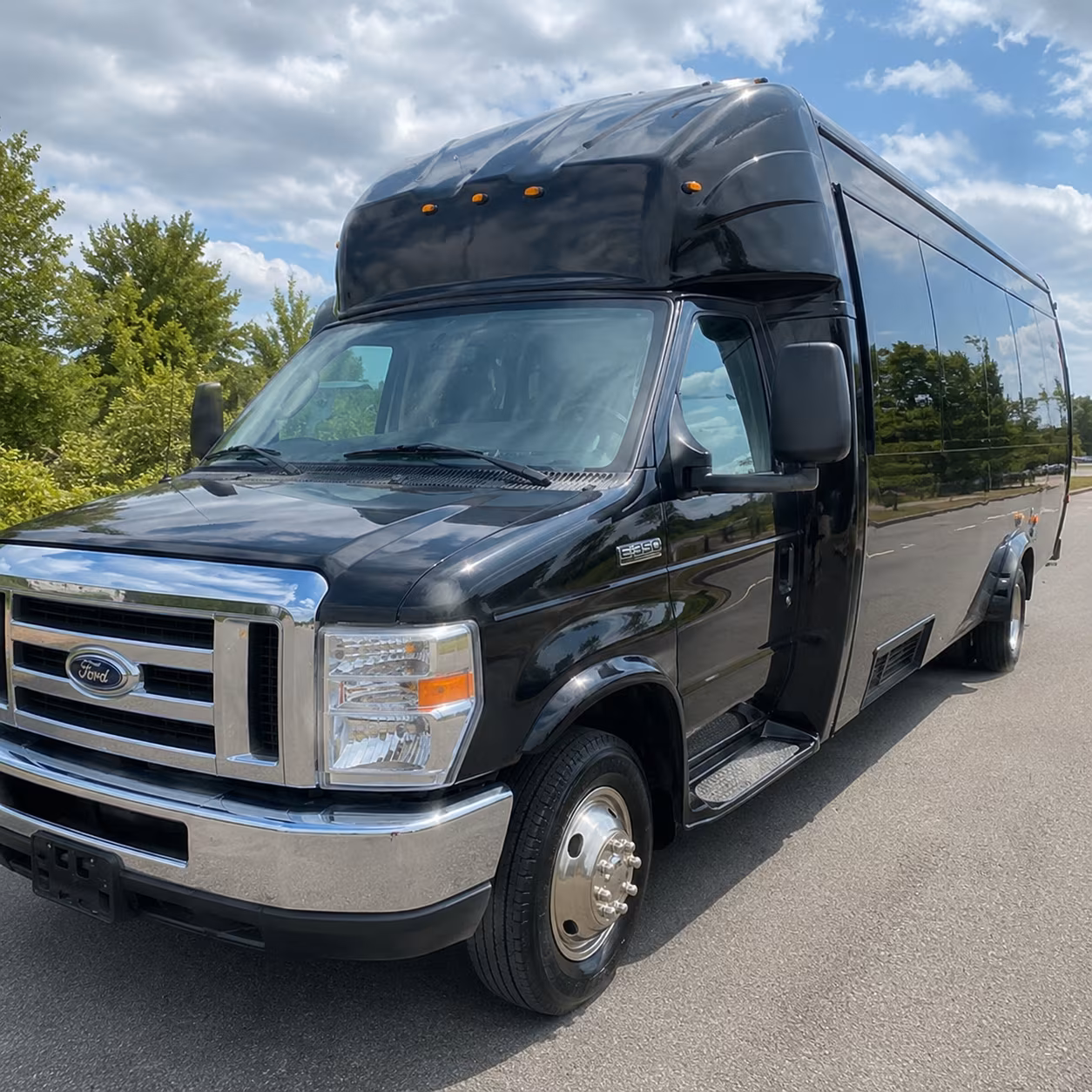 rent a party bus in parker for legend high school prom night