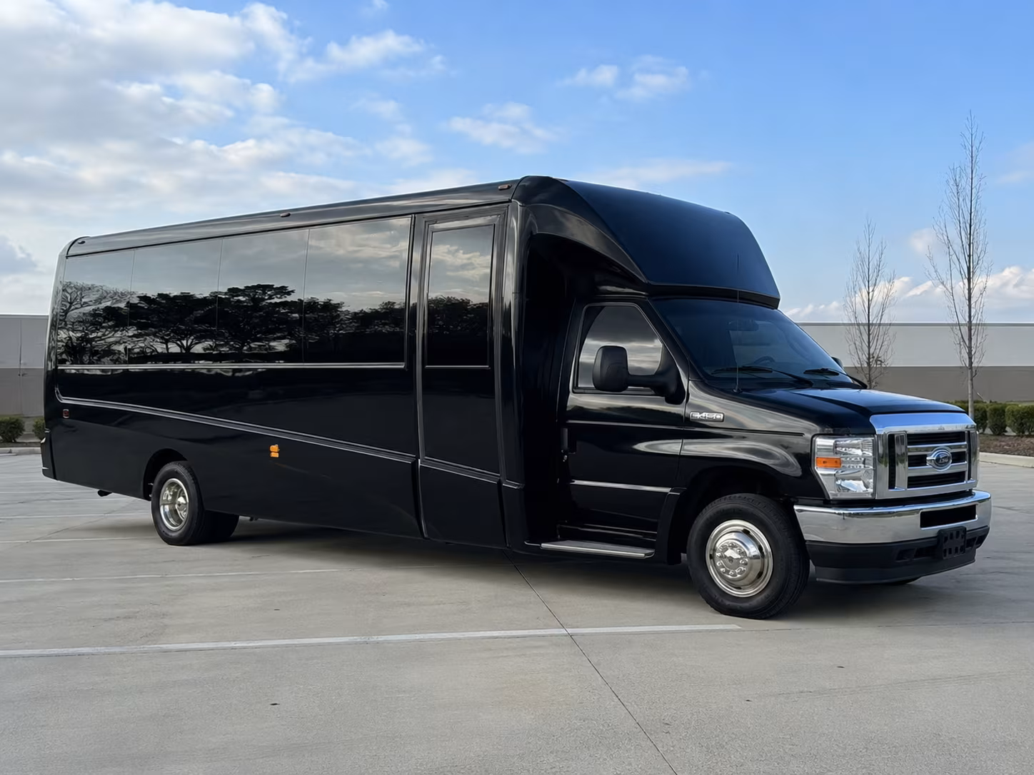 weekly worship shuttle buses for parker congregations
